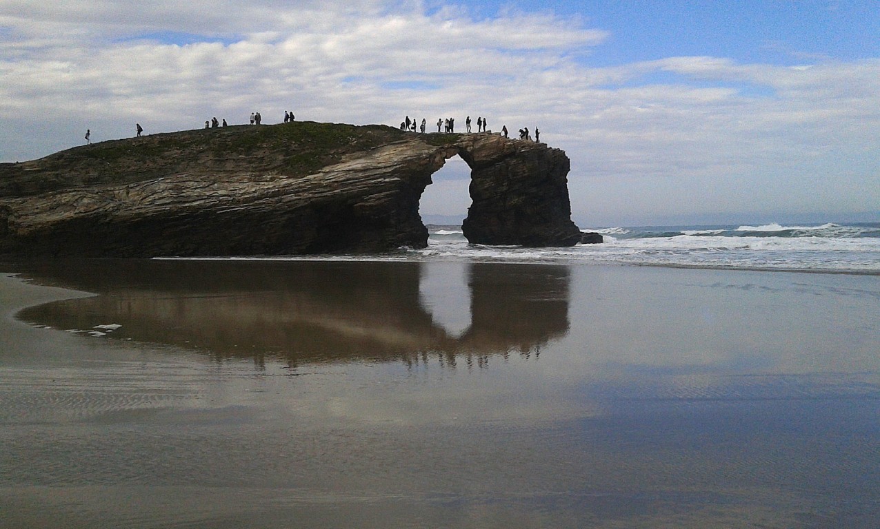 מיםאדמה | כשרועש בחוץ, המים מחזירים שקט פנימי